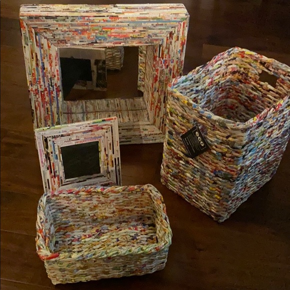 Mirror, picture frame, and baskets set. - Picture 4 of 4